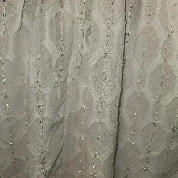 Womens Loft Blouse - Picture 3 of 4